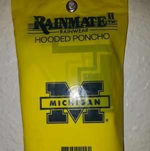 NCAA Michigan Wolverines Poncho